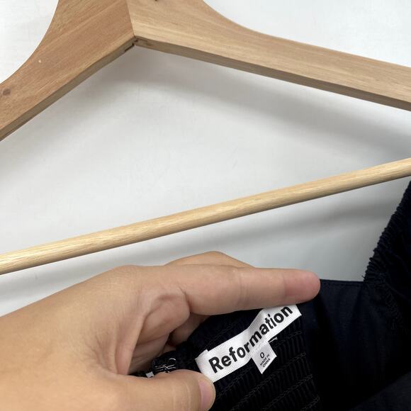 Reformation lack michaela puff mini dress - Picture 3 of 6